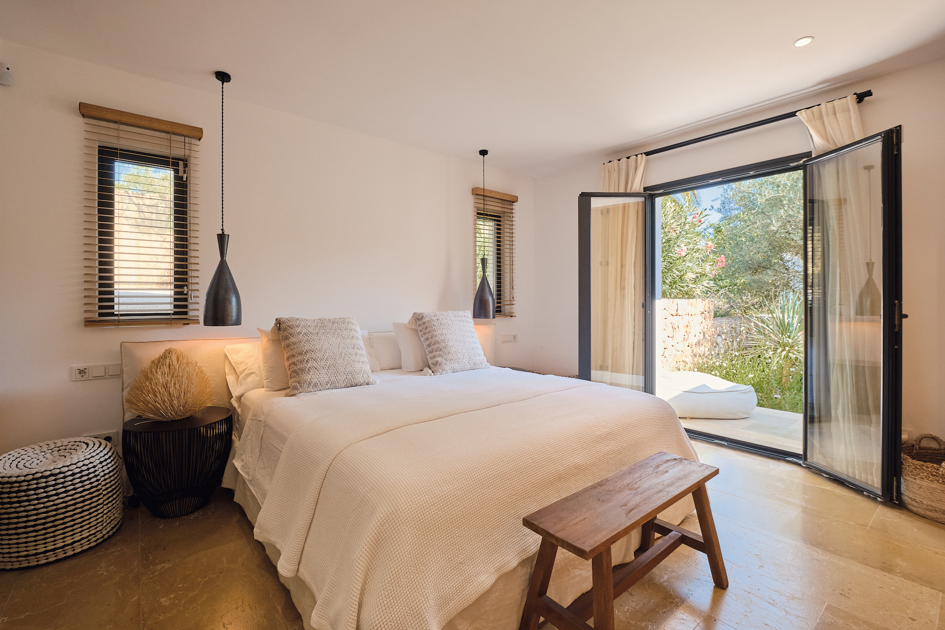 Resa Estates finca campo san jose Ibiza bedroom 3.jpg